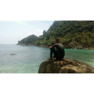 riskiaulia112's profile picture. 