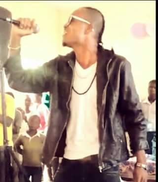 lenzbigz's profile picture. suis encore moi!!!!