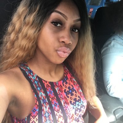 lola doll