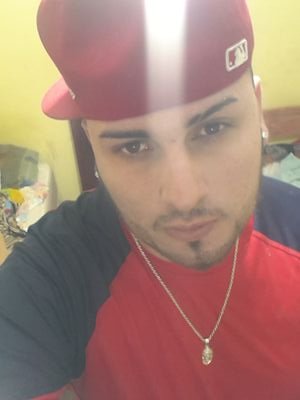 hola a todo el mundo soy un cantante urbano nuevo estoy recien saliendo con mi producto y esper puedan escuchar mis canciones y ojalas les guste en
