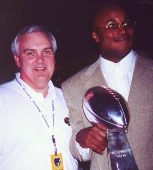 Sports Injury Specialist / Owner of Conway Clinic
Specializing in injury treatment & recovery for athletes and patients in pain.

http://t.co/LO84QxOX