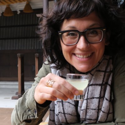 kmdents's profile picture. Brooklyn based designer and cat lover