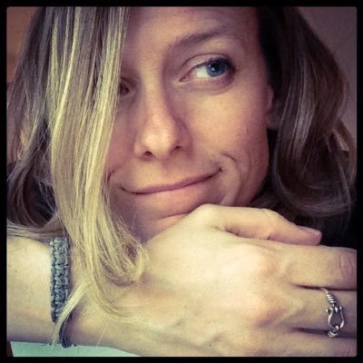 EvelynePaquette's profile picture. Maman 2 fois | Workplace Specialist chez Cime Environnement d'affaire pour #Haworthinc  | Passionnée de Voile, Ski et Design