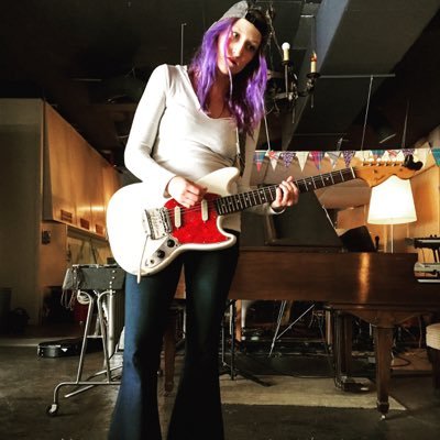 EmmaHoeflinger's profile picture. 