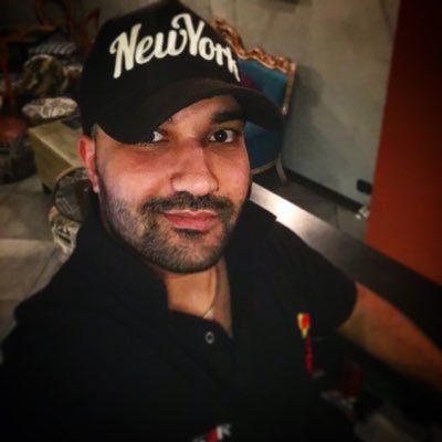 Hello , I am a flair bartender And my name is Tarek Lotfi , i was born in italy but my parents are from morocco, now i m living in turin where i work