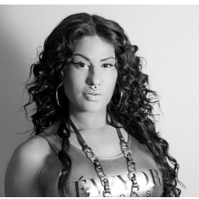 Recording Artist | Performer ; Beats & Features Contact barbaragraceproject@yahoo Miami raised me but Brooklyn made me. #5StarRapStar