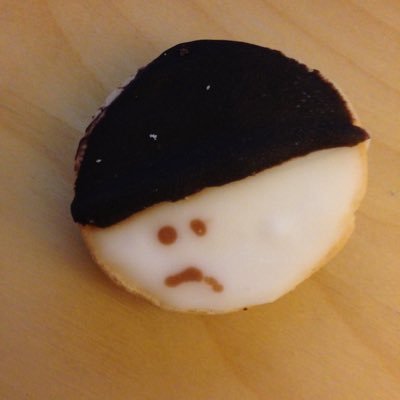 adhorvitz's profile picture. Sociologist-ish