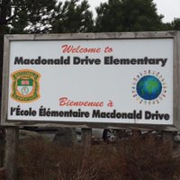 Macdonald Drive Elem(@MDEschool) 's Twitter Profile Photo