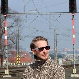 RomanAristotlee's profile picture. Community manager in Aristotlee | connect business people with students