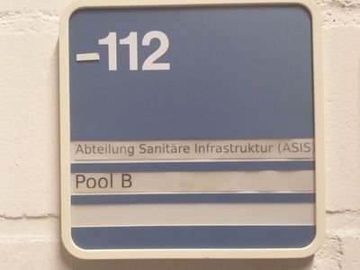 InformatikKlo's profile picture. Das Cyberklo im Cyberbau.