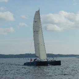 Triptych is my Dragonfly 32 trimaran, entered for the Scottish Islands Peaks Race that starts at on 18 May 2018. We will be raising funds for The Heather Trust.