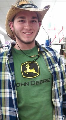 countryfan1992's profile picture. 