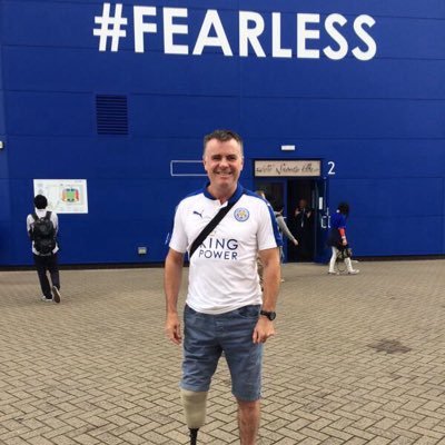 School photography Sales Manager .LCFC season ticket holder, non tory and one legged nice bloke! Honorary member of Blue Army Sweden and Old Flecktonian