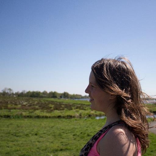 heleanne95's profile picture. Communicatiemedewerker Huurdersfederatie|Sidekick en redactie Haren Doet OOG Radio | Community FIXer bij FIX