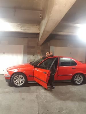 portoz64's profile picture. 