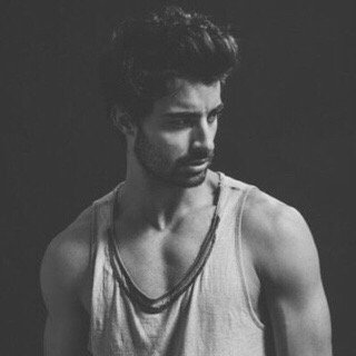 amar_raa's profile picture. 