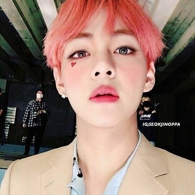 vmal97's profile picture. ❤#방탄소년단 A.R.M.Y❤