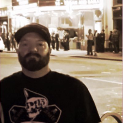 mebuggz's profile picture. live to love, love to live