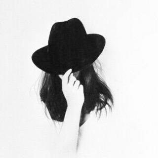 - بكٌل رضَى ؟ 
الحمدلله على كل شيء . ♡