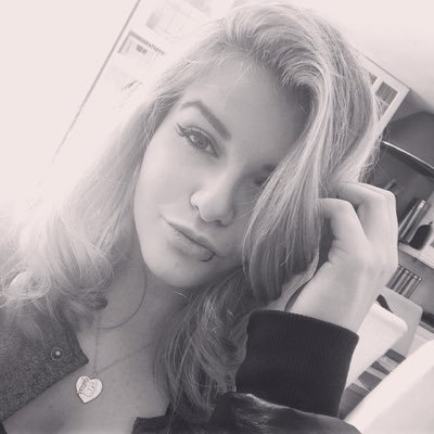 5hitf4ce's profile picture. don't do drugs kids, it costs too much.