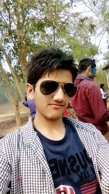 Name::searching............
Location::please wait....
Job::not found...............