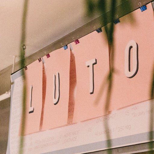 LUTO is a filipino inspired supper club.

A once monthly event transporting you to my motherland, the Philippines. 

5 courses of reiterated national classics.