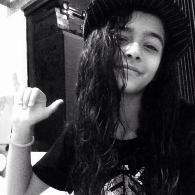 Shut up bitch•snap: anavitoriasmaka•Belieber• sem neurose sem stress•
