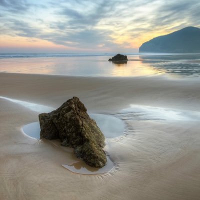 Vhuidi's profile picture. 