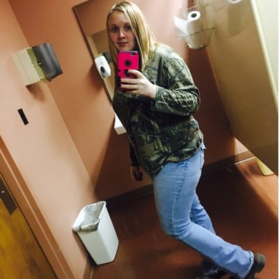 NC • country girl • don't give a fuck what yall think•TAKEN