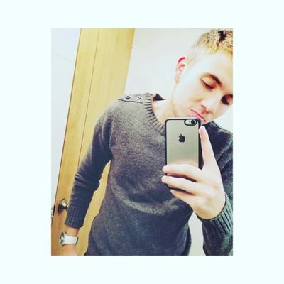 gersantiago20's profile picture. Futbolista de Dios⚽❤, Independiente Santa Fe❤