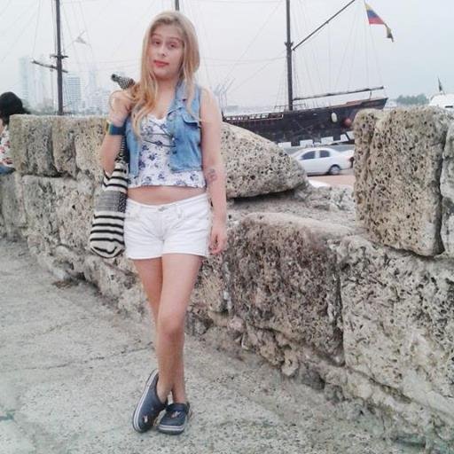 ClandeMarineros's profile picture. Hola Marineros soy Mayfe Una rubia bajita despeinada que tiene una cabeza loca llena de muchas ideas por compartir con cada uno de ustedes