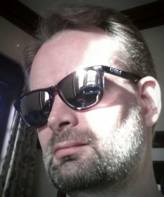 ScruffianPeej's profile picture. Web monkey, dutiful paterfamilias, compleat cyclist, environmentalist, mentalist, clickivist and occassional blogger, in no particular order.