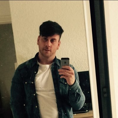 HartMat's profile picture. at the minute i just keep breaking, damn you body!