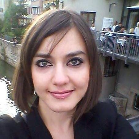 Phd Student in Classical Philology. Freelance Translator from English, French, German, Modern Greek to Italian.
