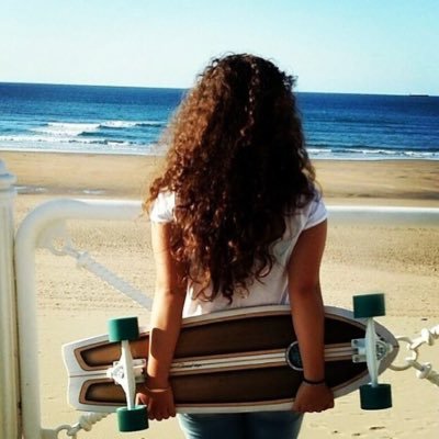 coral2742's profile picture. Sonríe, luego buscamos el motivo 💫
👩‍💻 Software Engineering | working at @CERN 💻
🎨 @CoriDrawing 🎨
🇪🇦 Asturias | Geneva 🇨🇭
#AsturExplorers 🚀