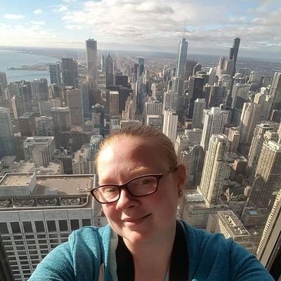 Jenniferparnaby's profile picture. 