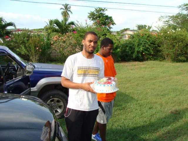 EdgaRodio's profile picture. Mechanical Engineer | #COYS #WestIndiesCricket #FCBayern #KNVB #Mavs #ReggaeBoyz #Panthers