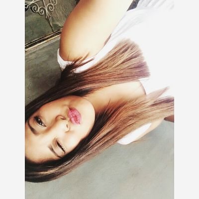 evamendez313's profile picture. ✌