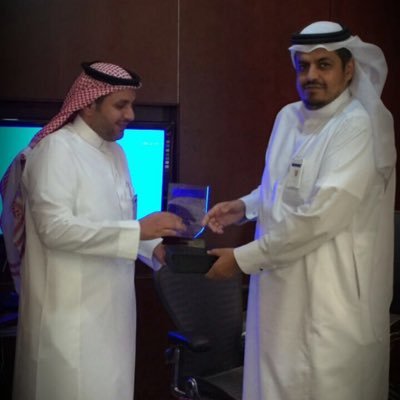 aafj188's profile picture. عندما تكون هوايتك النقد،ومهنتك تتبُّع الأخطاء،وغايتك إحراج من حولك، ومنتهى آمالك إفحامهم؛فلا تلُم من يعرفك إنْ زهدوا فيك وملُّوا جلستك!الرياض - القصيم # مصرفي