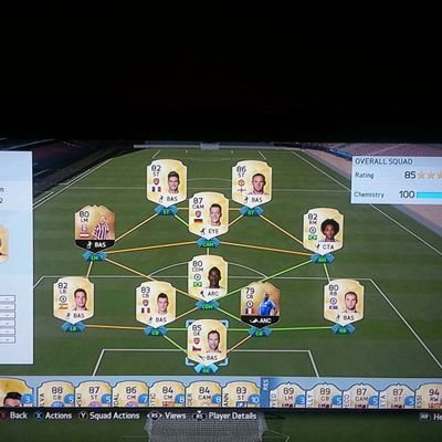 loopsterAFC's profile picture. COYG  Arsenal 4 life  Roman Reigns is my bae
... #GOONER  #WWE