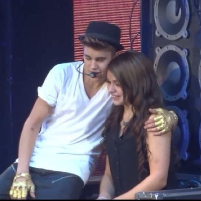 ollgmarie_eveb's profile picture. i've been ollg at montreal on november 26th2012!I love justin so much ❤️I'm a belieber since the beginning I also love cheerleading, it's my passion