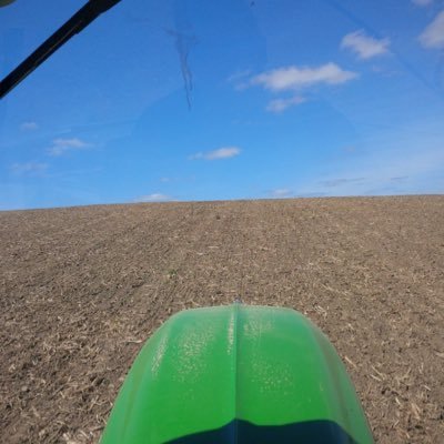 feddeswim's profile picture. Proud farmer in Huron and Bruce county. Cash cropping and feeding a few hogs.