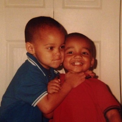 momdavis31's profile picture. 