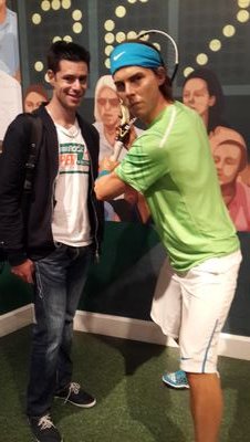 Dean7Gluckman's profile picture. 