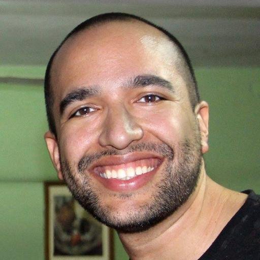 guillermocuello's profile picture. Conductor de magazine vespertino