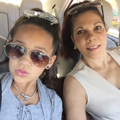 perezrosa590's profile picture. 