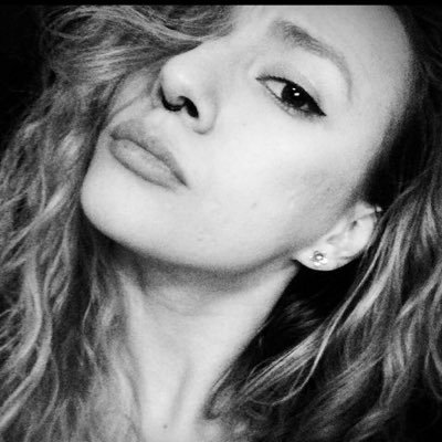 ChristinaStt's profile picture. https://t.co/t6lWPfsIAN