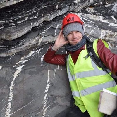 Structural geologist & mineral deposits | Nature and wildlife enthusiast | Lecturer @UCD_Earth_Sci and part of @iCRAGcentre |