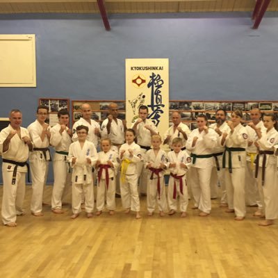 CAERPHILLY'S KYOKUSHINKAI KARATE CLUB WILL HELP TEACH THE MEANING OF ETIQUETTE, RESPECT AND DISCIPLINE AS WELL HAS IMPROVING YOUR FITNESS & PHYSICAL WELL BEING.