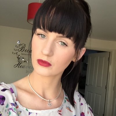 bntl451's profile picture. #fiancé #mother #makeupaddict #youniquepresenter